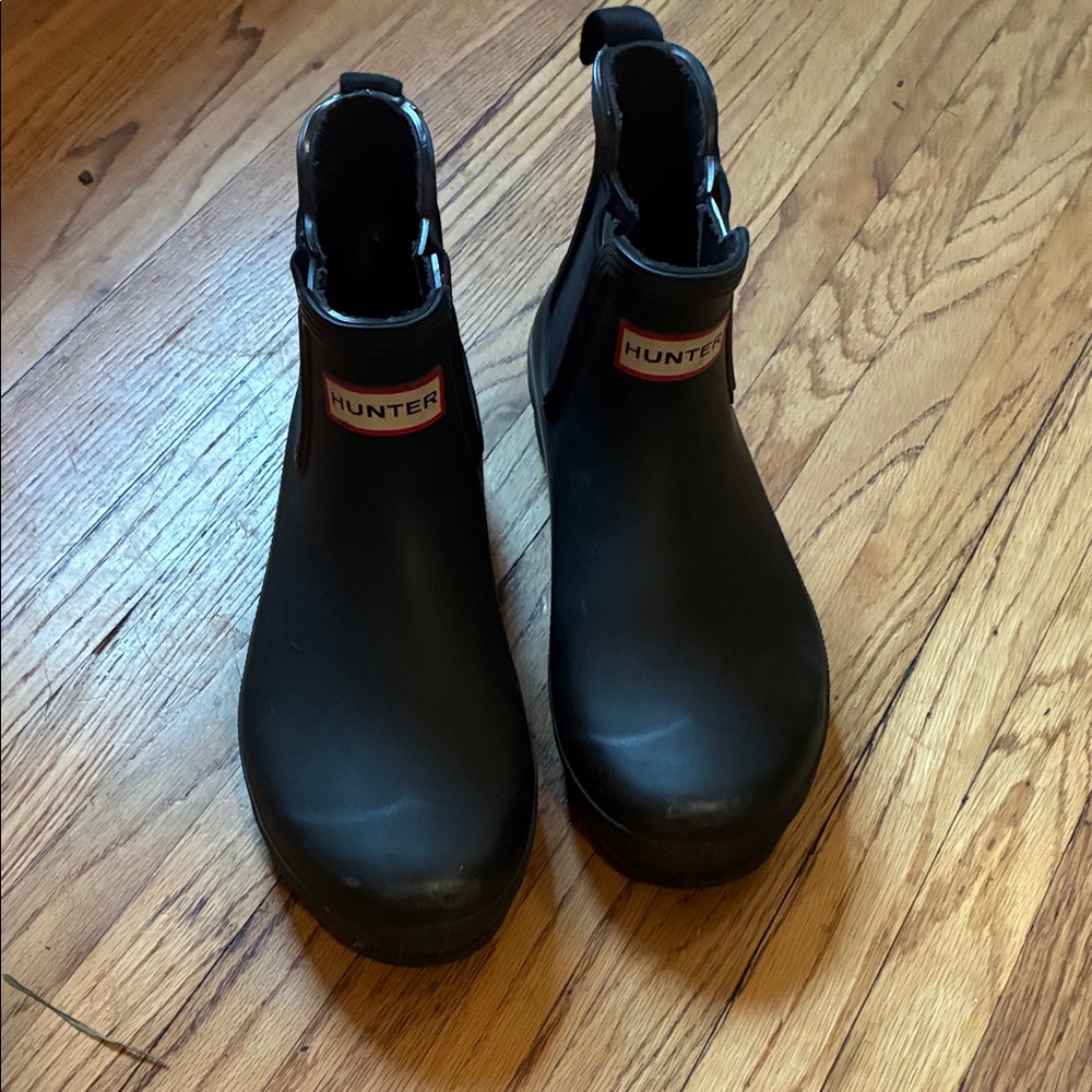 Hunter Kids Black Chelsea Style Rain Boots